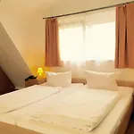 Waldhorn Hotel